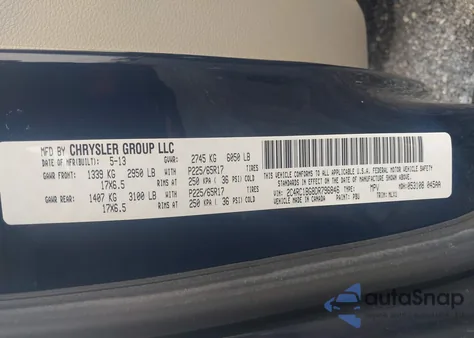 2013 Chrysler Town & Country Touring z USA, uszkodzony, nr VIN 2C4RC1BG8DR796846